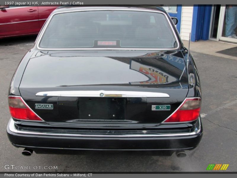 Anthracite Pearl / Coffee 1997 Jaguar XJ XJ6