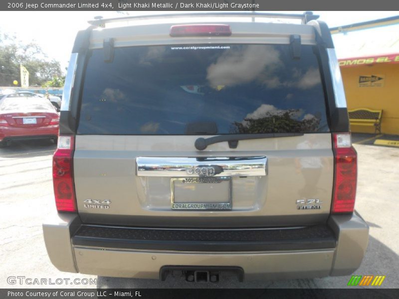 Light Khaki Metallic / Dark Khaki/Light Graystone 2006 Jeep Commander Limited 4x4