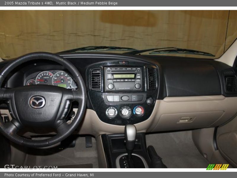 Mystic Black / Medium Pebble Beige 2005 Mazda Tribute s 4WD