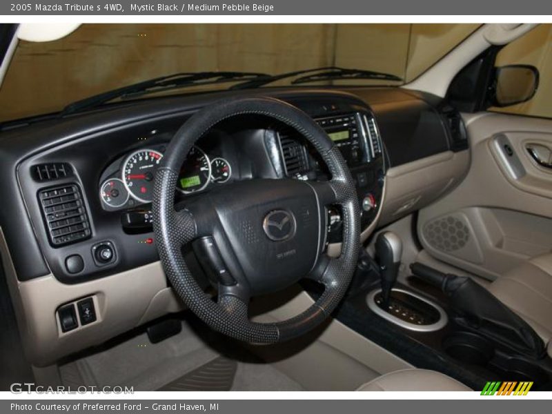 Medium Pebble Beige Interior - 2005 Tribute s 4WD 