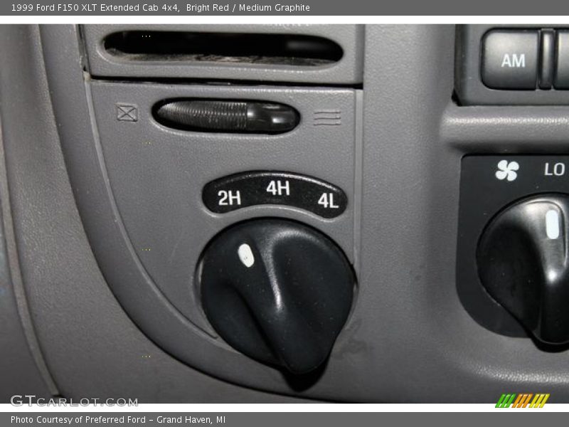 Controls of 1999 F150 XLT Extended Cab 4x4