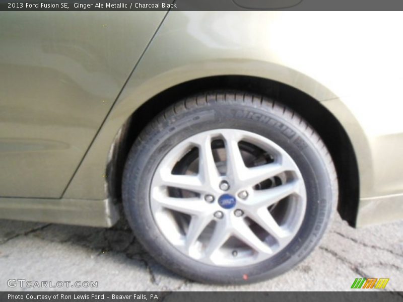 Ginger Ale Metallic / Charcoal Black 2013 Ford Fusion SE