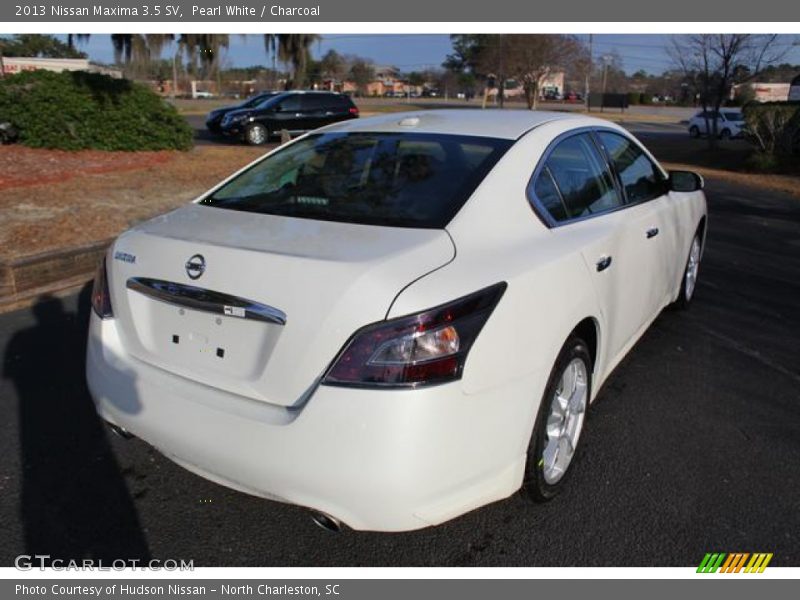 Pearl White / Charcoal 2013 Nissan Maxima 3.5 SV