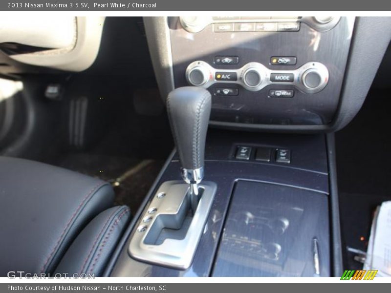 Pearl White / Charcoal 2013 Nissan Maxima 3.5 SV