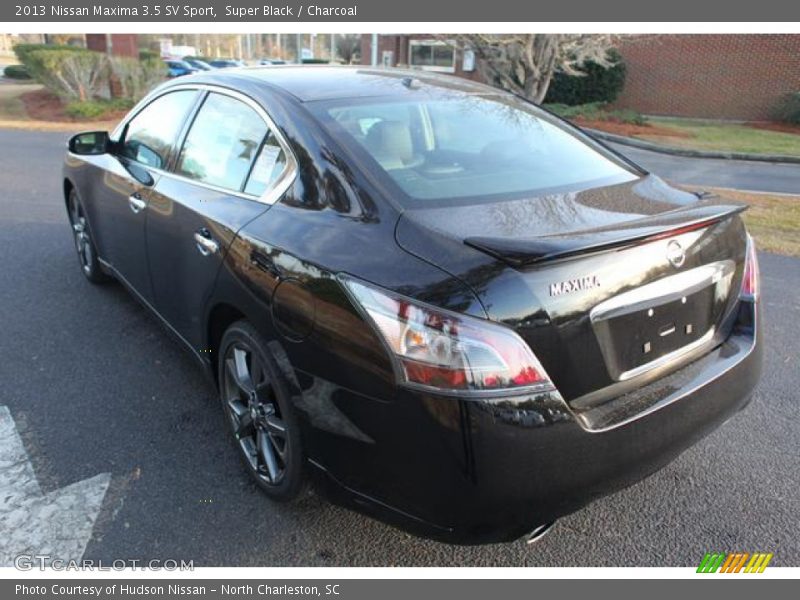 Super Black / Charcoal 2013 Nissan Maxima 3.5 SV Sport