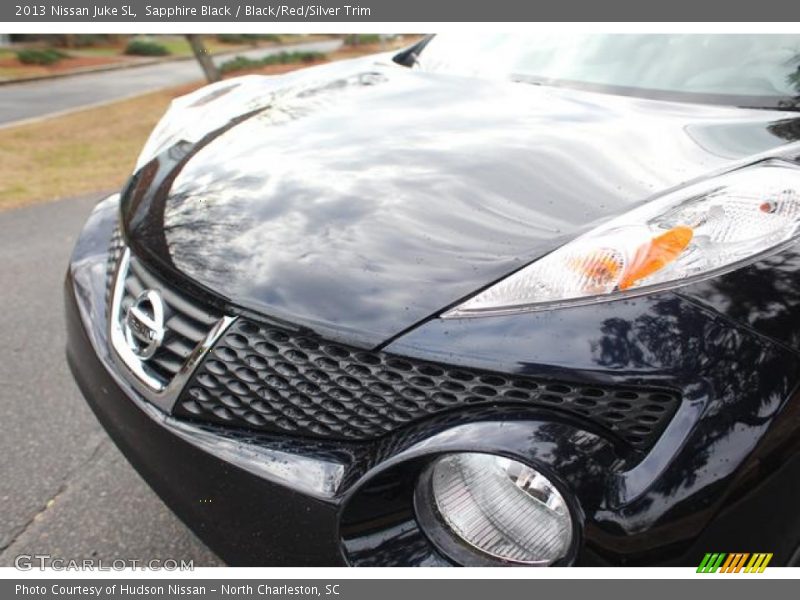 Sapphire Black / Black/Red/Silver Trim 2013 Nissan Juke SL