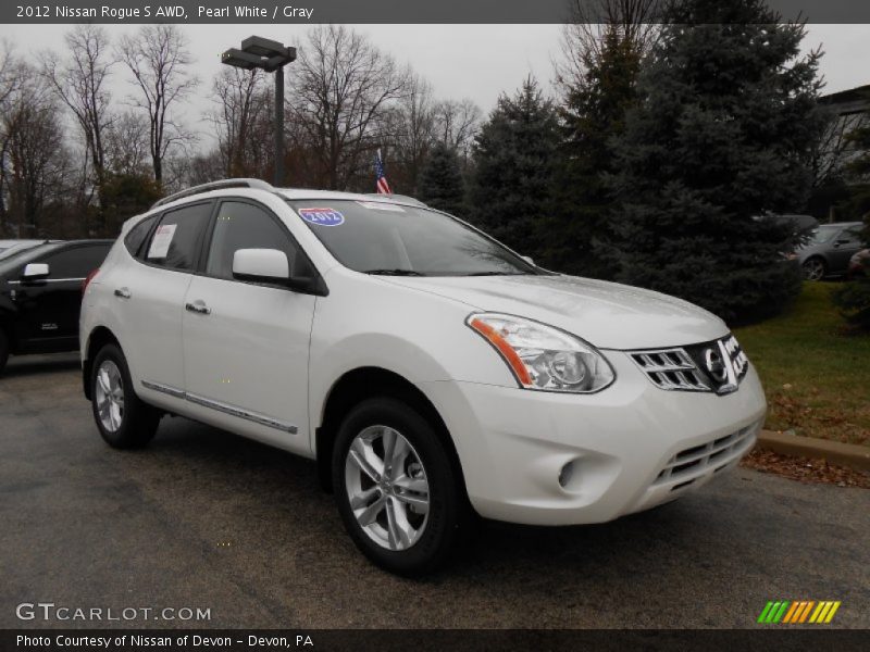 Pearl White / Gray 2012 Nissan Rogue S AWD
