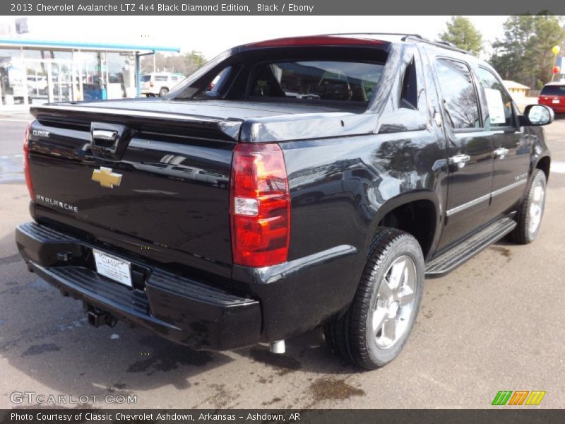 Black / Ebony 2013 Chevrolet Avalanche LTZ 4x4 Black Diamond Edition