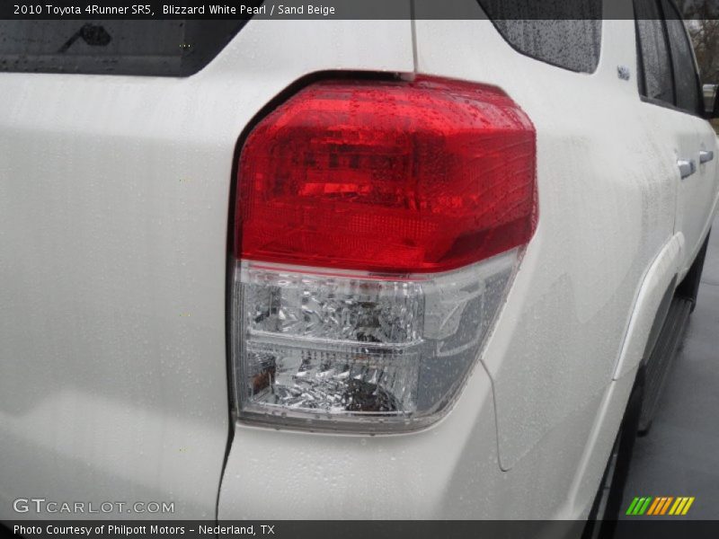 Blizzard White Pearl / Sand Beige 2010 Toyota 4Runner SR5