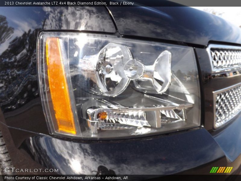 Black / Ebony 2013 Chevrolet Avalanche LTZ 4x4 Black Diamond Edition