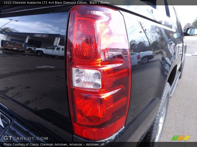 Black / Ebony 2013 Chevrolet Avalanche LTZ 4x4 Black Diamond Edition