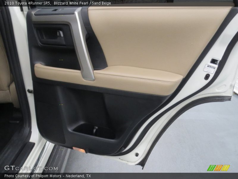 Blizzard White Pearl / Sand Beige 2010 Toyota 4Runner SR5