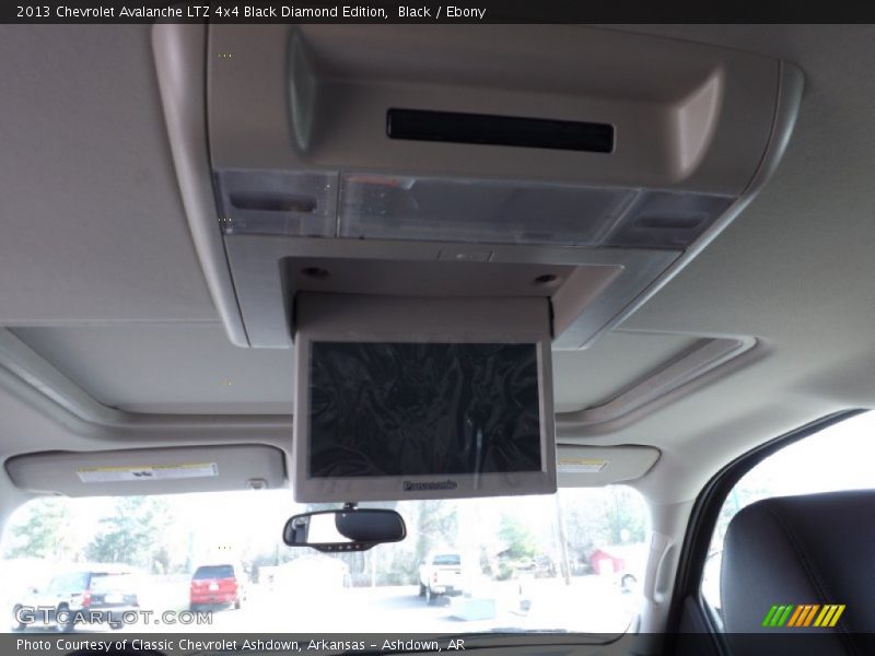 Black / Ebony 2013 Chevrolet Avalanche LTZ 4x4 Black Diamond Edition