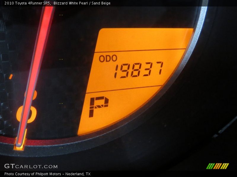 Blizzard White Pearl / Sand Beige 2010 Toyota 4Runner SR5