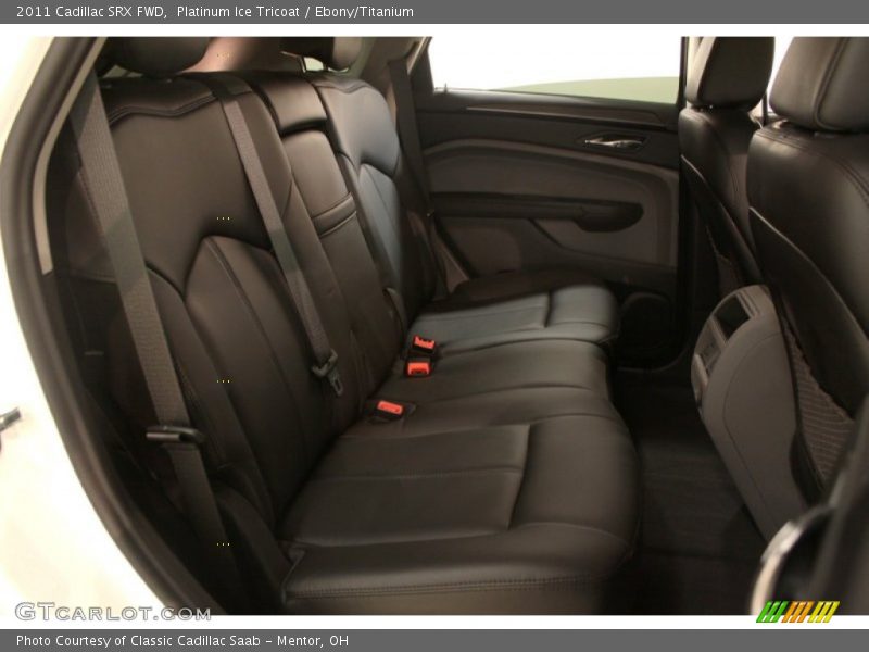 Platinum Ice Tricoat / Ebony/Titanium 2011 Cadillac SRX FWD