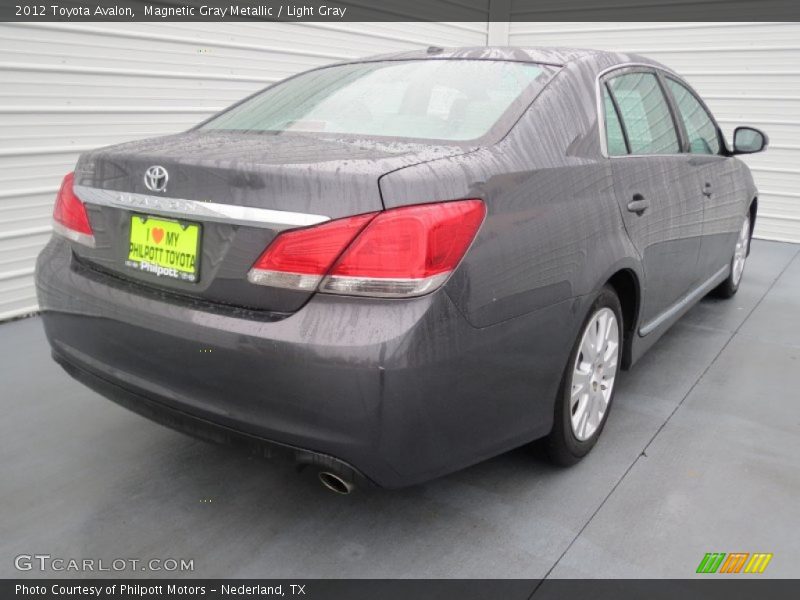 Magnetic Gray Metallic / Light Gray 2012 Toyota Avalon
