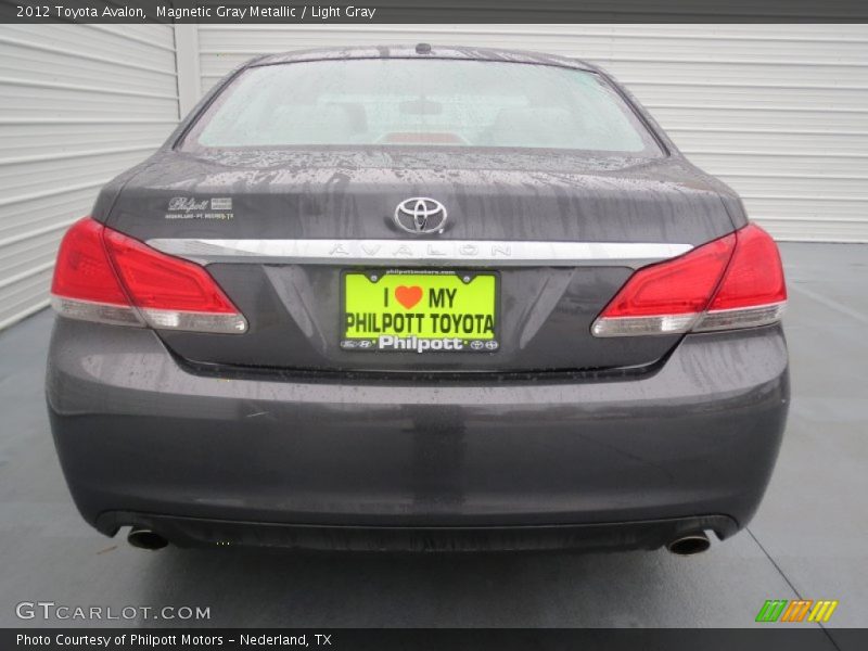 Magnetic Gray Metallic / Light Gray 2012 Toyota Avalon