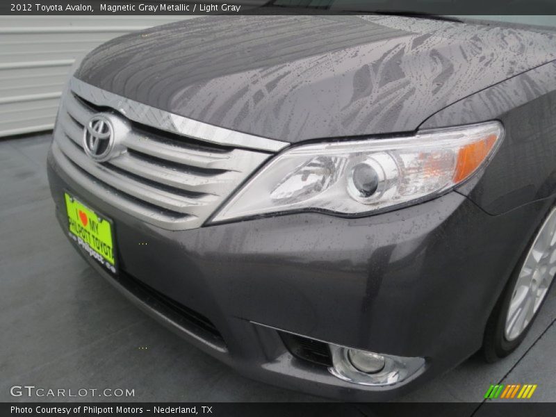 Magnetic Gray Metallic / Light Gray 2012 Toyota Avalon