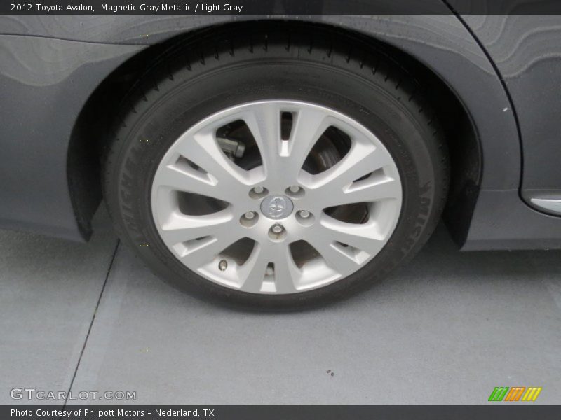 Magnetic Gray Metallic / Light Gray 2012 Toyota Avalon