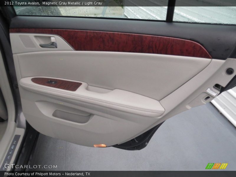 Magnetic Gray Metallic / Light Gray 2012 Toyota Avalon