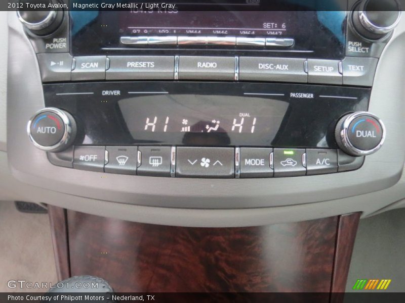 Magnetic Gray Metallic / Light Gray 2012 Toyota Avalon