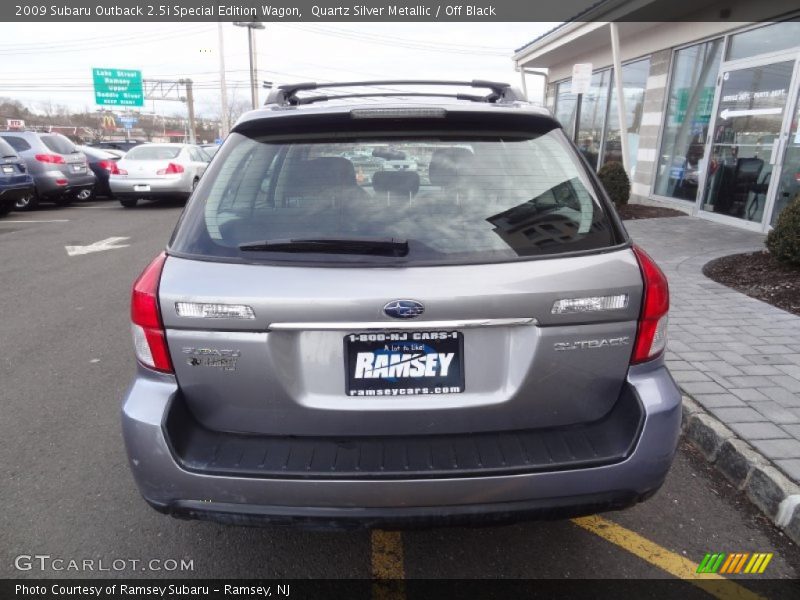 Quartz Silver Metallic / Off Black 2009 Subaru Outback 2.5i Special Edition Wagon