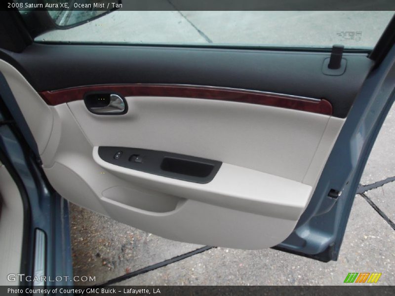 Ocean Mist / Tan 2008 Saturn Aura XE