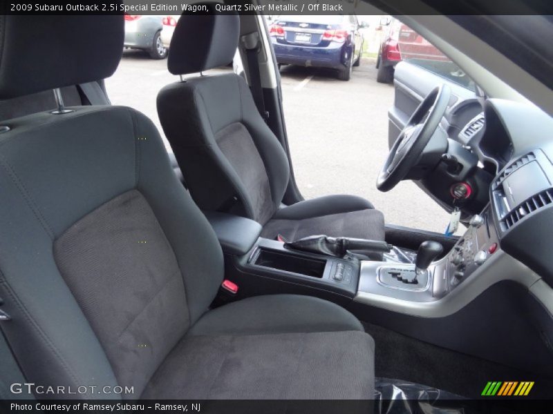Quartz Silver Metallic / Off Black 2009 Subaru Outback 2.5i Special Edition Wagon