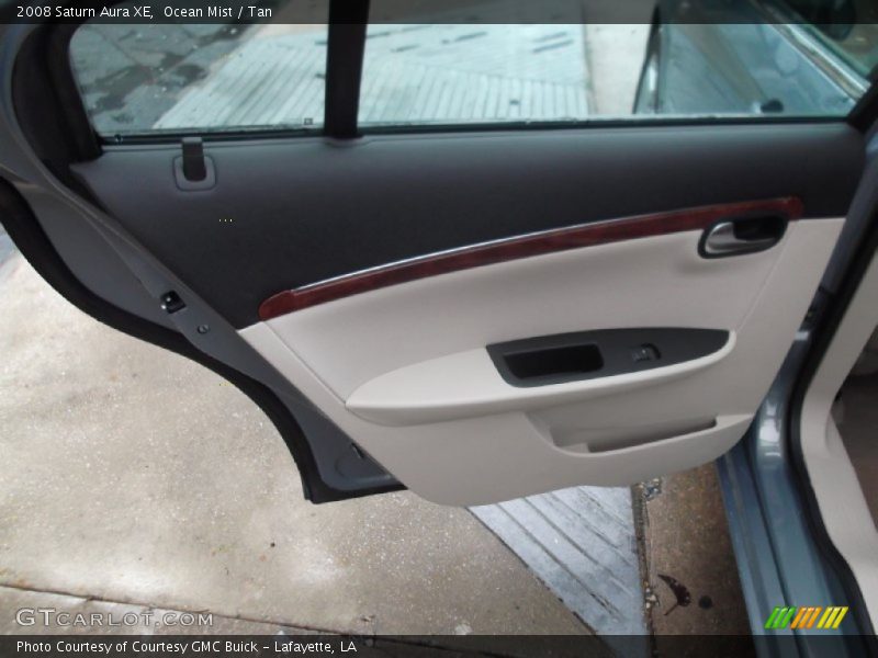 Ocean Mist / Tan 2008 Saturn Aura XE
