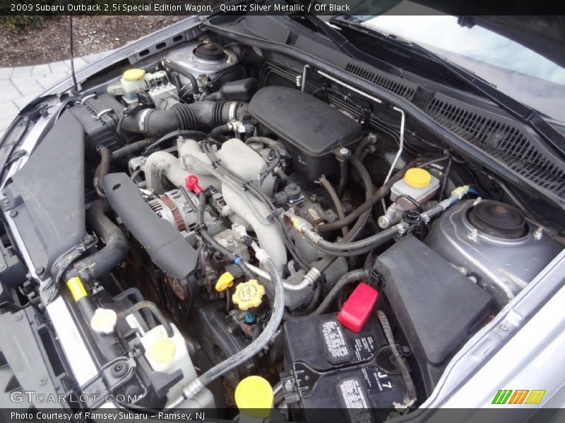 Quartz Silver Metallic / Off Black 2009 Subaru Outback 2.5i Special Edition Wagon