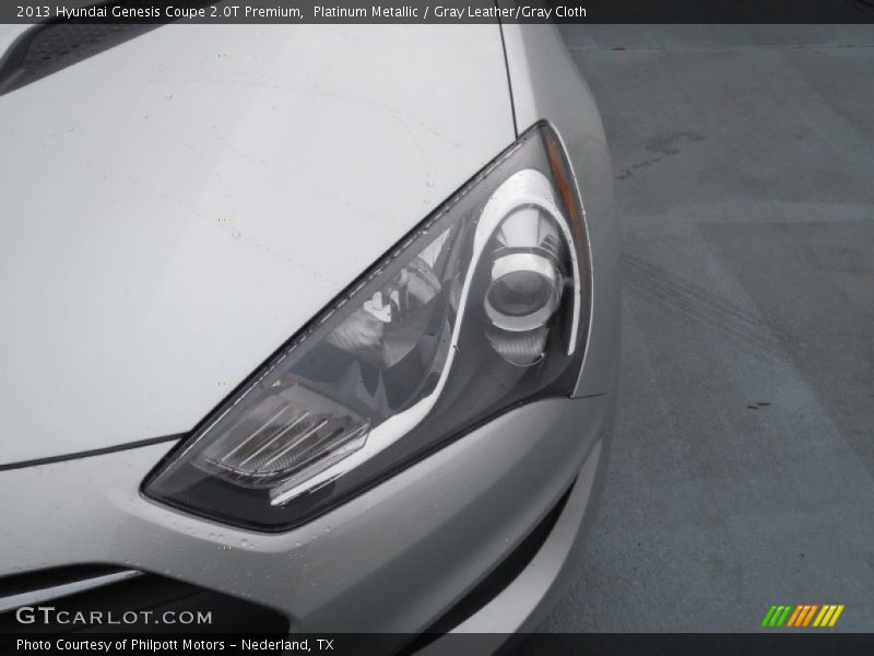 Platinum Metallic / Gray Leather/Gray Cloth 2013 Hyundai Genesis Coupe 2.0T Premium