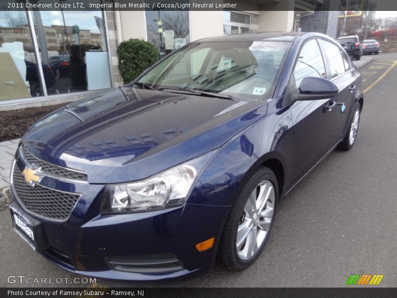 Front 3/4 View of 2011 Cruze LTZ