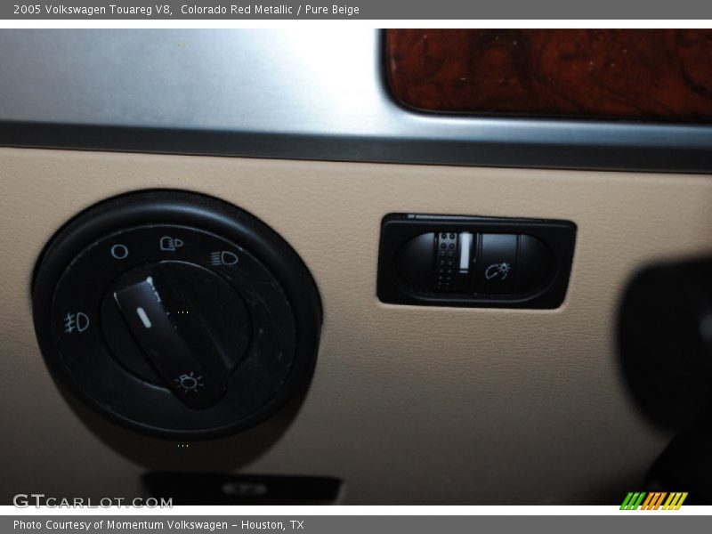 Colorado Red Metallic / Pure Beige 2005 Volkswagen Touareg V8