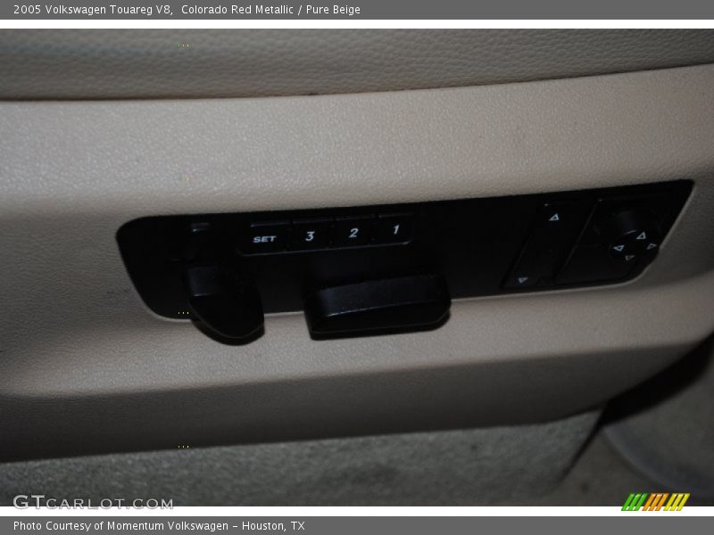 Colorado Red Metallic / Pure Beige 2005 Volkswagen Touareg V8