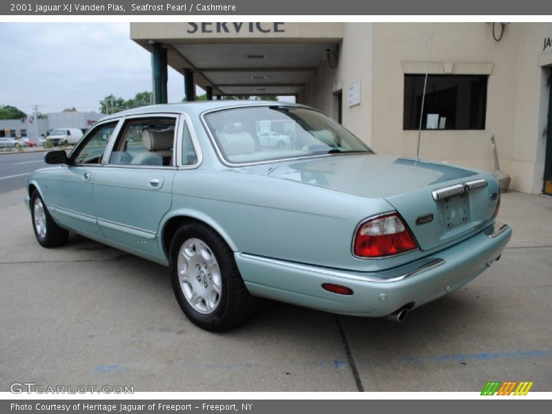 Seafrost Pearl / Cashmere 2001 Jaguar XJ Vanden Plas