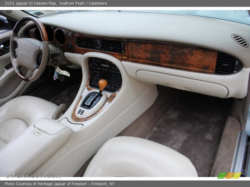 Seafrost Pearl / Cashmere 2001 Jaguar XJ Vanden Plas