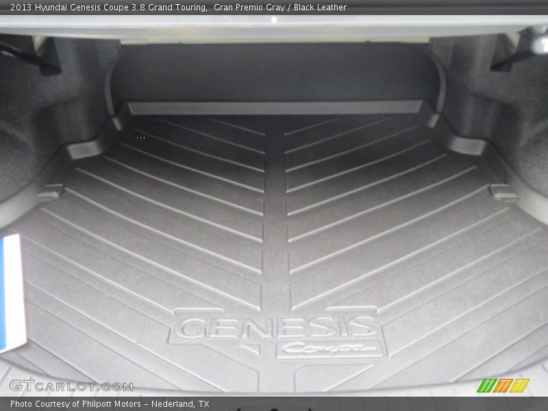  2013 Genesis Coupe 3.8 Grand Touring Trunk