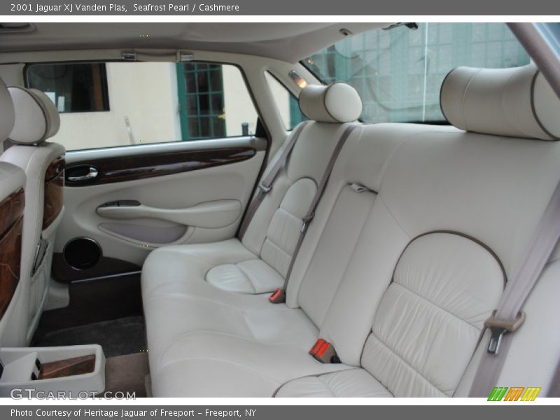 Seafrost Pearl / Cashmere 2001 Jaguar XJ Vanden Plas