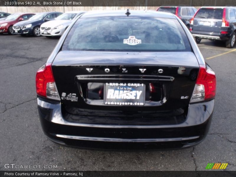 Black Stone / Off Black 2010 Volvo S40 2.4i