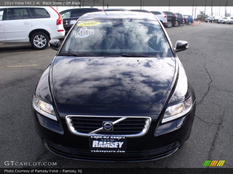 Black Stone / Off Black 2010 Volvo S40 2.4i