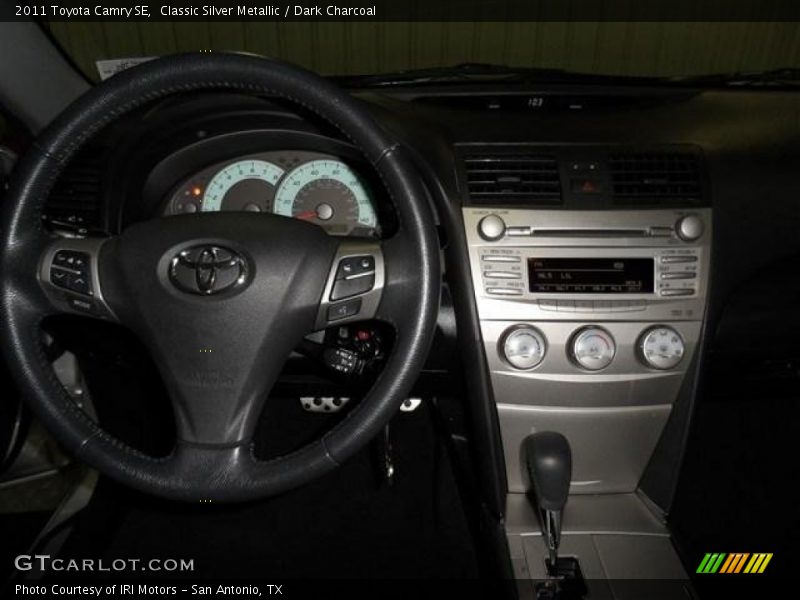 Classic Silver Metallic / Dark Charcoal 2011 Toyota Camry SE
