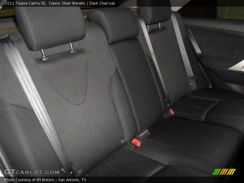 Classic Silver Metallic / Dark Charcoal 2011 Toyota Camry SE