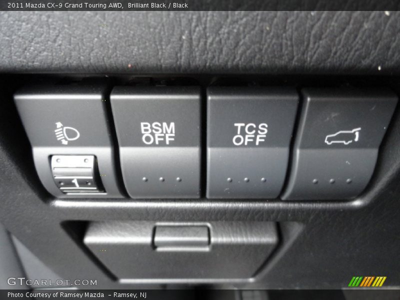 Controls of 2011 CX-9 Grand Touring AWD