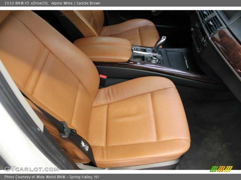 Alpine White / Saddle Brown 2010 BMW X5 xDrive30i