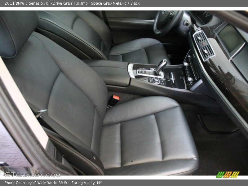 Space Gray Metallic / Black 2011 BMW 5 Series 550i xDrive Gran Turismo