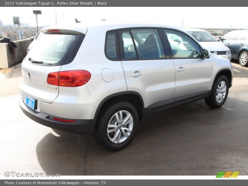 Reflex Silver Metallic / Black 2013 Volkswagen Tiguan S