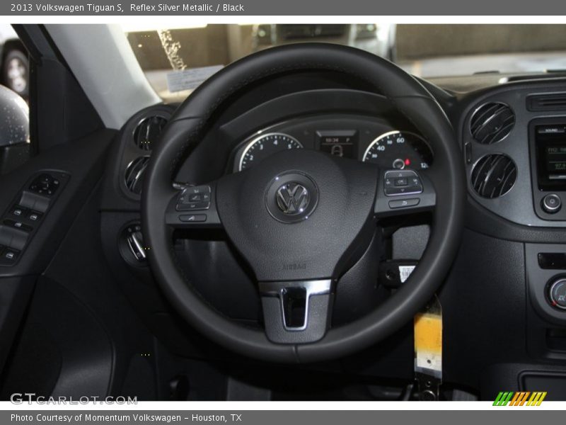 Reflex Silver Metallic / Black 2013 Volkswagen Tiguan S