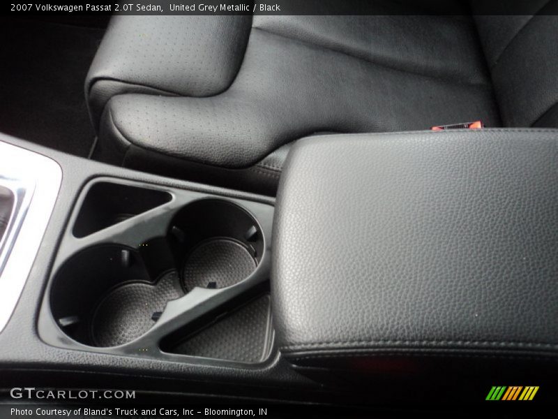 United Grey Metallic / Black 2007 Volkswagen Passat 2.0T Sedan