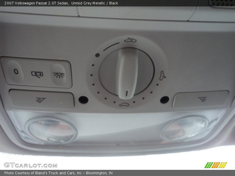 United Grey Metallic / Black 2007 Volkswagen Passat 2.0T Sedan