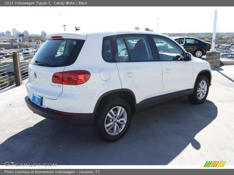 Candy White / Black 2013 Volkswagen Tiguan S